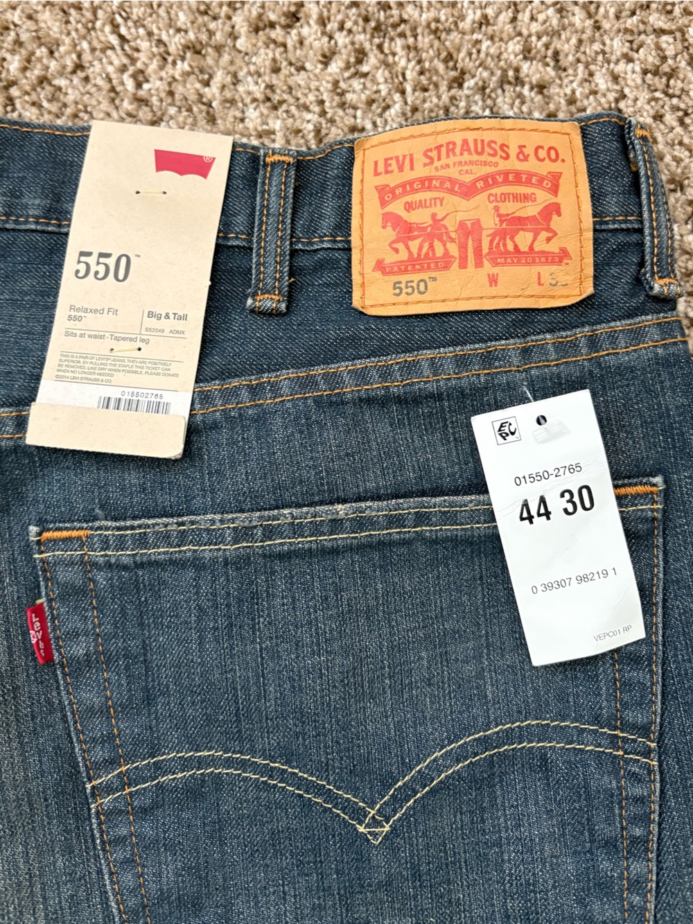 Levi's 550 Men's Straight Jeans - Dark Blue Denim with Tan Patch